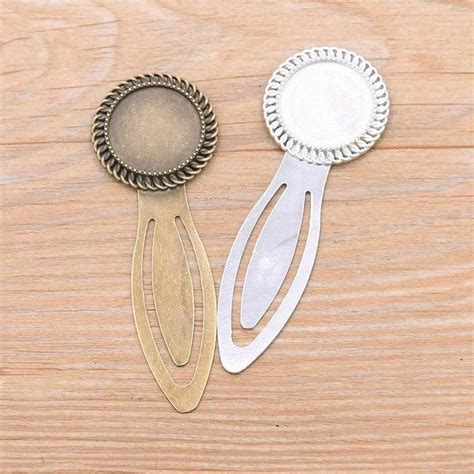 2pcs 20mm Inner Size 2 Colors Product New Vintage Style Handmade Round Bookmarks In 2021