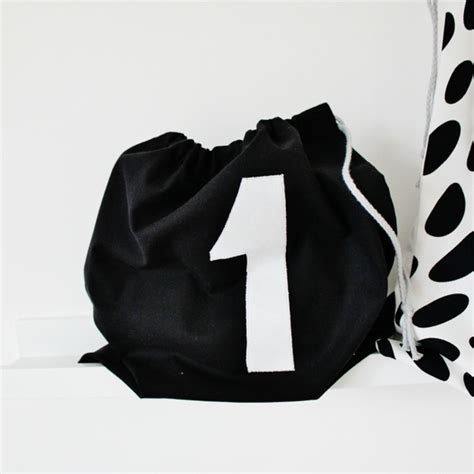 Maybe you would like to learn more about one of these? Nummererte tøyposer - Epla