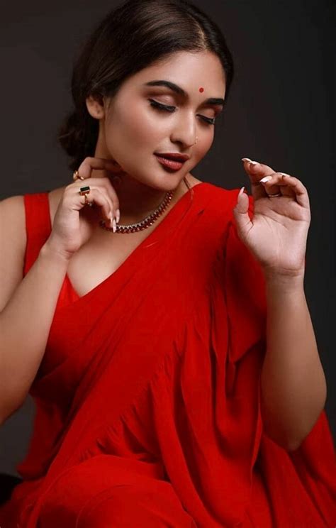 Leading Malayalam Actress Prayaga Martin Photos Sexiezpix Web Porn