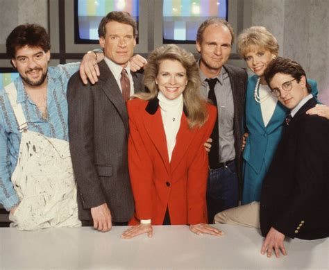Murphy Brown Gets A Reboot With Candice Bergen Returning As Star