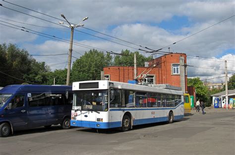 Монумент на кольце 30 лет побе. Кривой Рог, ЮМЗ E186 № 649 — Фото — Городской электротранспорт