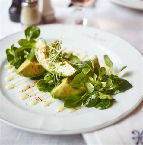 Prepare to fend off jealous carnivores trying to get in on this delicious veggie grilling action. London's Best Vegetarian And Vegan Menus For Fine Dining ...