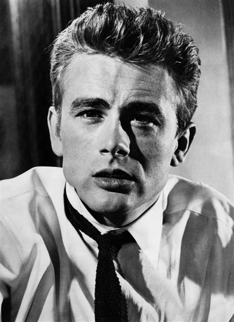 James Dean James Dean Haircut 1950s Look He Not Only Looks Like