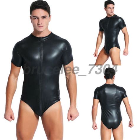 sexy herren kunstleder body pvc nassoptik reißverschluss kurzärmeliger overall catsuit ebay