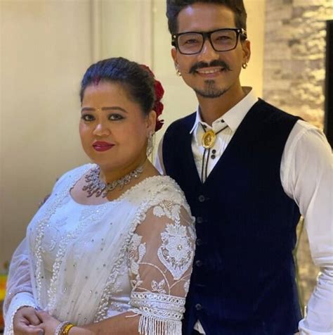 Bharti Singh And Haarsh Limbachiyaa Celebrate 3rd Wedding Anniversary Entertainment Gallery