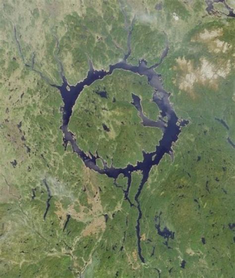 The Top 10 Largest Meteorite Craters In The World