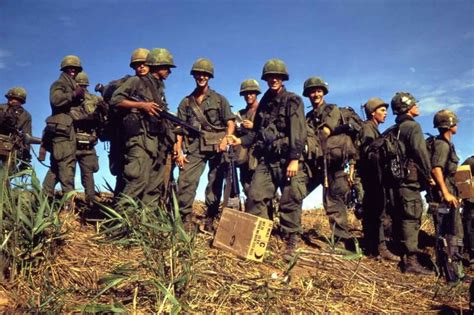 First Cav Sky Troopers Taking A Break Vietnam Vietnam War Vietnam