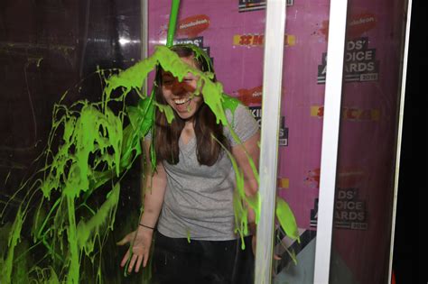 What Its Like To Be Slimed Kids Choice Awards Ep On The Famous Green