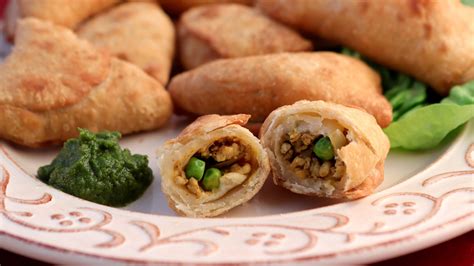 Samosas The Ultimate Indian Street Food