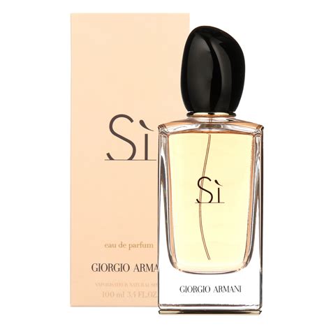 A luminous fragrance for the modern woman who's strong, feminine sophisticated and charismatic. Giorgio Armani Si Eau de Parfum, Perfume for Women, 3.3 oz ...