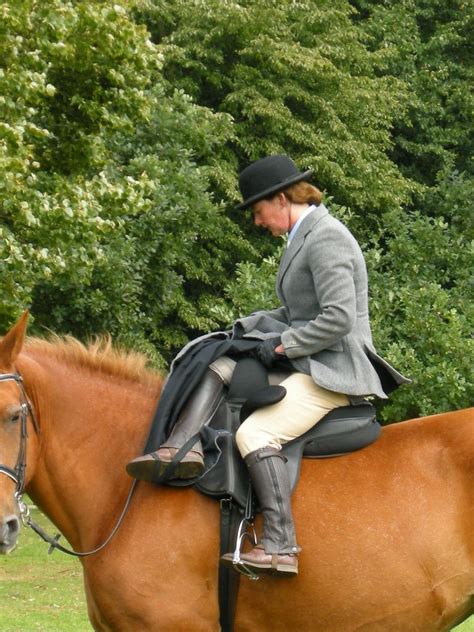 Riding Sidesaddle I Think This Would Be A Very Comfortable Way To Ride And Id Very Much Like
