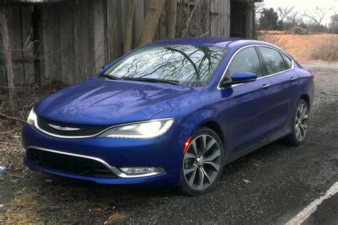 2015 chrysler 200 expert review. 2015 Chrysler 200: First Drive Review - Autotrader