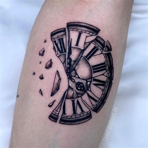 Clock Tattoo Design Heart Tattoo Designs Broken Clock Tattoo