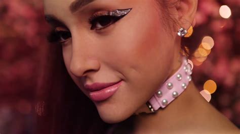 Ariana Grande S Latest Wax Figure Arrives At Madame Tussauds Orlando Youtube