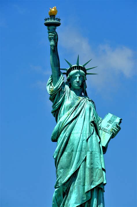 Chapter 26 Statue Of Liberty In New York City New York Encircle Photos