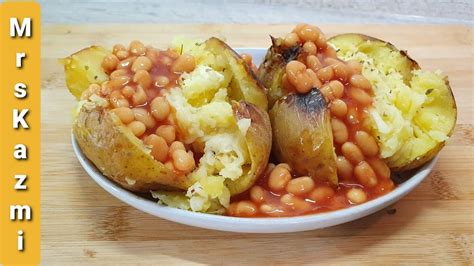 Cheesy Baked Potatoes Served With Baked Beans Quick Jacket Potato