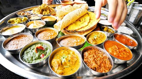 Enter Curry Heaven Mumbai S Biggest Thali 38 Items Best Indian Street Food In Mumbai
