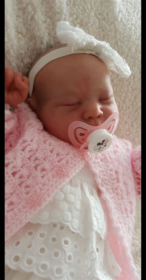 beautiful reborn baby girl in Stevenage for £400.00 for sale | Shpock