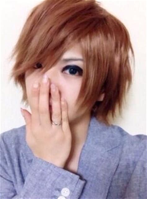 We use this expression when we give a gift to someone with humbleness. 【画像】ざわちんが鬼龍院翔風ものまねメイク:ゴールデン ...