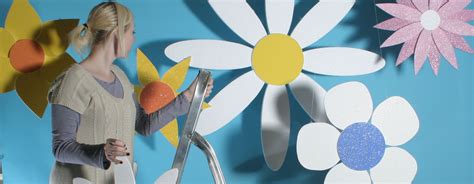 Props For In Store And Window Summer Display Display Polystyrene Flowers