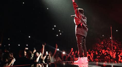 21 Photos And Videos From The Weeknd Concert In Montreal Curated