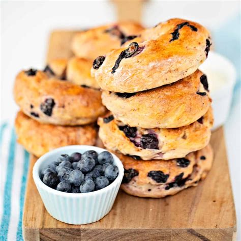 Easy Two Ingredient Blueberry Bagels Recipe Homemade Bagels Blueberry Bagel Yummy Breakfast