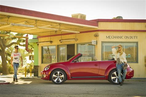 2013 Volkswagen Beetle Convertible Revealed Autoevolution