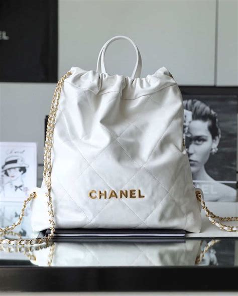 Is The Chanel 22 Bag Worth The Price Petite In Paris