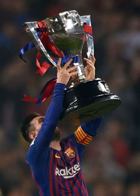 The campaign began on 30 august 2008 and ended on 31 may 2009. Lionel Messi of Barcelona lifts the La Liga trophy after ...