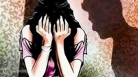 remaja 15 tahun jadi korban pelecehan seksual oleh waria hanphone dirampas joglosemar news