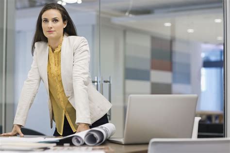 Tips For Working With A Difficult Female Boss
