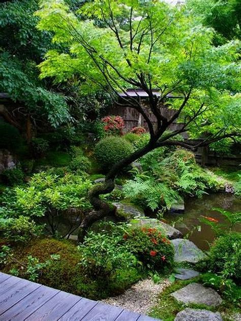 Arrange stones in groups of two, three or five, and strive to create asymmetrical arrangements. 35+ Amazing Japanese Garden Designs For Exciting Home ...
