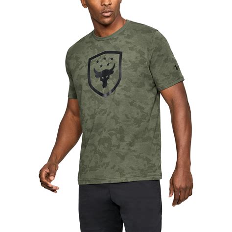 Take your athletic achievements to the next level with under armour's performance shirts. Under Armour Cotton Men's Ua X Project Rock Bull Shield T ...