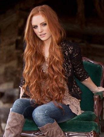 These soft tendrils of hair are very complimentary to every face shape so there is sure to. Long wavy red hair, Daisy Mallory | Beautiful red hair ...