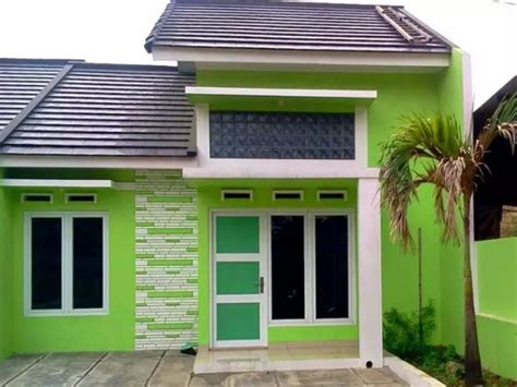 Kesan elegan nampak menonjol dari desain rumah minimalis 2 lantai ini karena adanya sentuhan batu bata putih pada dinding tampak depan lantai atas. 30 Warna Cat Rumah Minimalis Keren Dengan Kesan Modern Dan ...