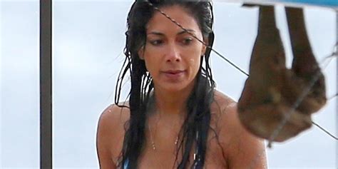 Nicole Scherzinger Looks Hot In A Bikini In Oahu Bikini Nicole Scherzinger Just Jared