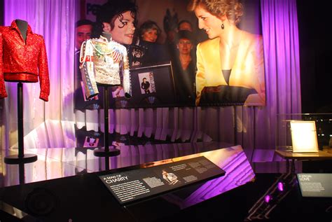 Michael Jackson The Official Exhibition