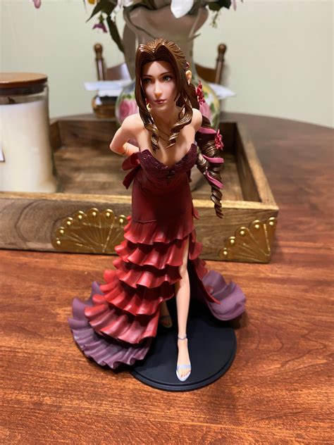 my aerith gainsborough grail has finally arrived and she s as beautiful as i hoped r animefigures