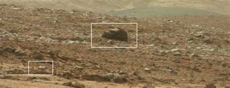 Mars Statue Nasa Mars Curiosity Photographed Buried Statue Face On