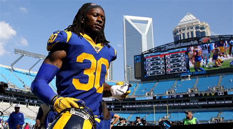 rams use todd gurley sparingly against panthers in week 1 sports illustrated