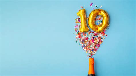 17 Ways To Celebrate 10 Year Anniversary In Style Pinkvilla