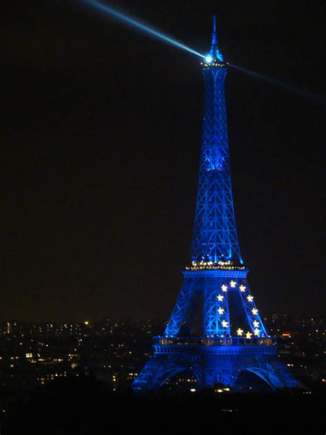 Eiffel Tower By Night The Eiffel Tower By Night Flickr