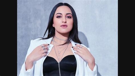 Sonakshi Sinha On Completing 10 Years In Bollywood It Feels Like I Made My Debut Just Yesterday