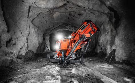 Sandvik Expands Battery Electric Range With New Top Hammer Longhole