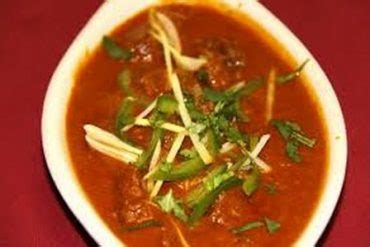 All vindaloo cooked with in a fiery sauce with potatoes. Sadeko Chicken