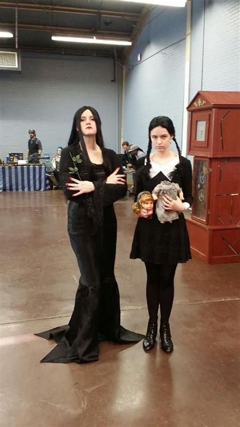 Morticia And Wednesday Addams Daughter Halloween Costumes Wednesday