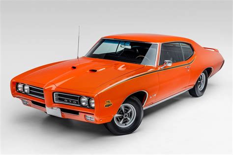early example of the john delorean s pontiac gto judge is up for grabs autoevolution