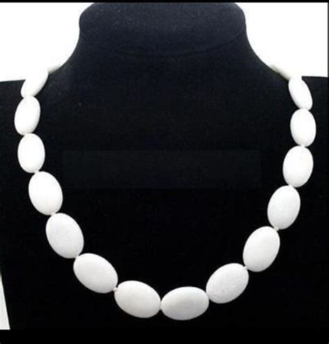 Long 20inch Stunning Natural 13x18mm Jade Oval Gemstone Beads Necklaces