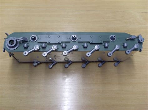 Taigen Kv1 Metal Base With Late Wheels Sprockets And Idlers 116 Scale