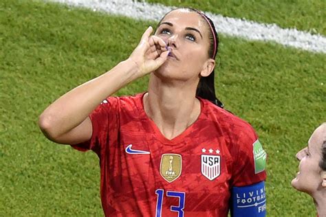 Alex Morgan Ripped By Rival For ‘distasteful Tea Celebration At World